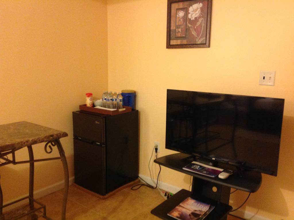 Mojoy Homesuites At Runyon Newark Luaran gambar