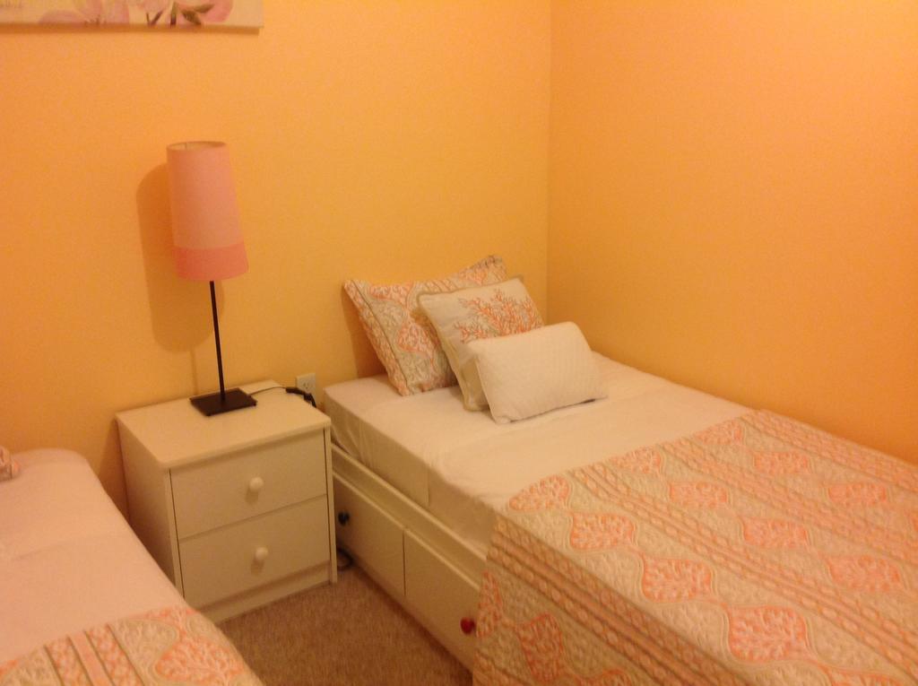 Mojoy Homesuites At Runyon Newark Luaran gambar